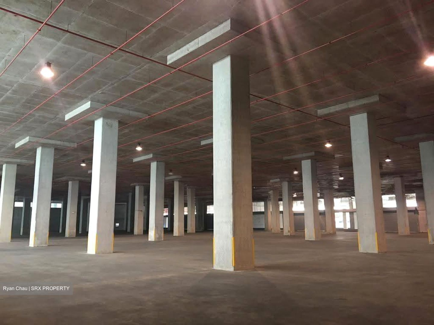 Imm Building (D22), Warehouse #624619281